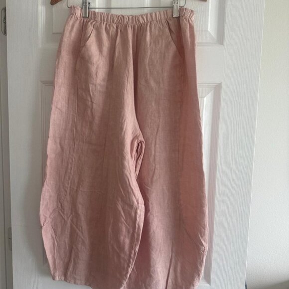 Italian Linen Two-Piece Set – Light Pink Tunic & Wide-Leg Pants – Made in Italy - Picture 10 of 12